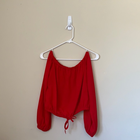 Aritzia off the shoulder blouse - Picture 1 of 2